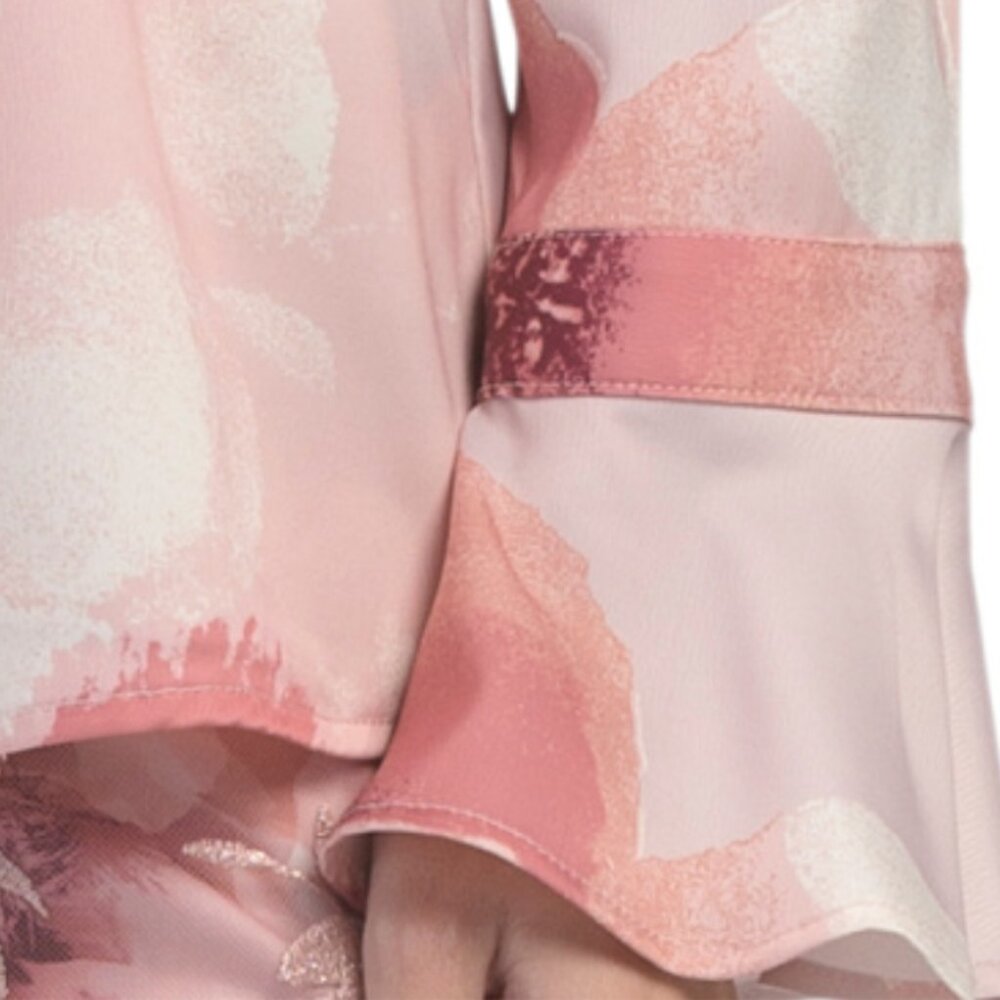 MUSE Flutter Cuff Blouse - Picture 5 of 5